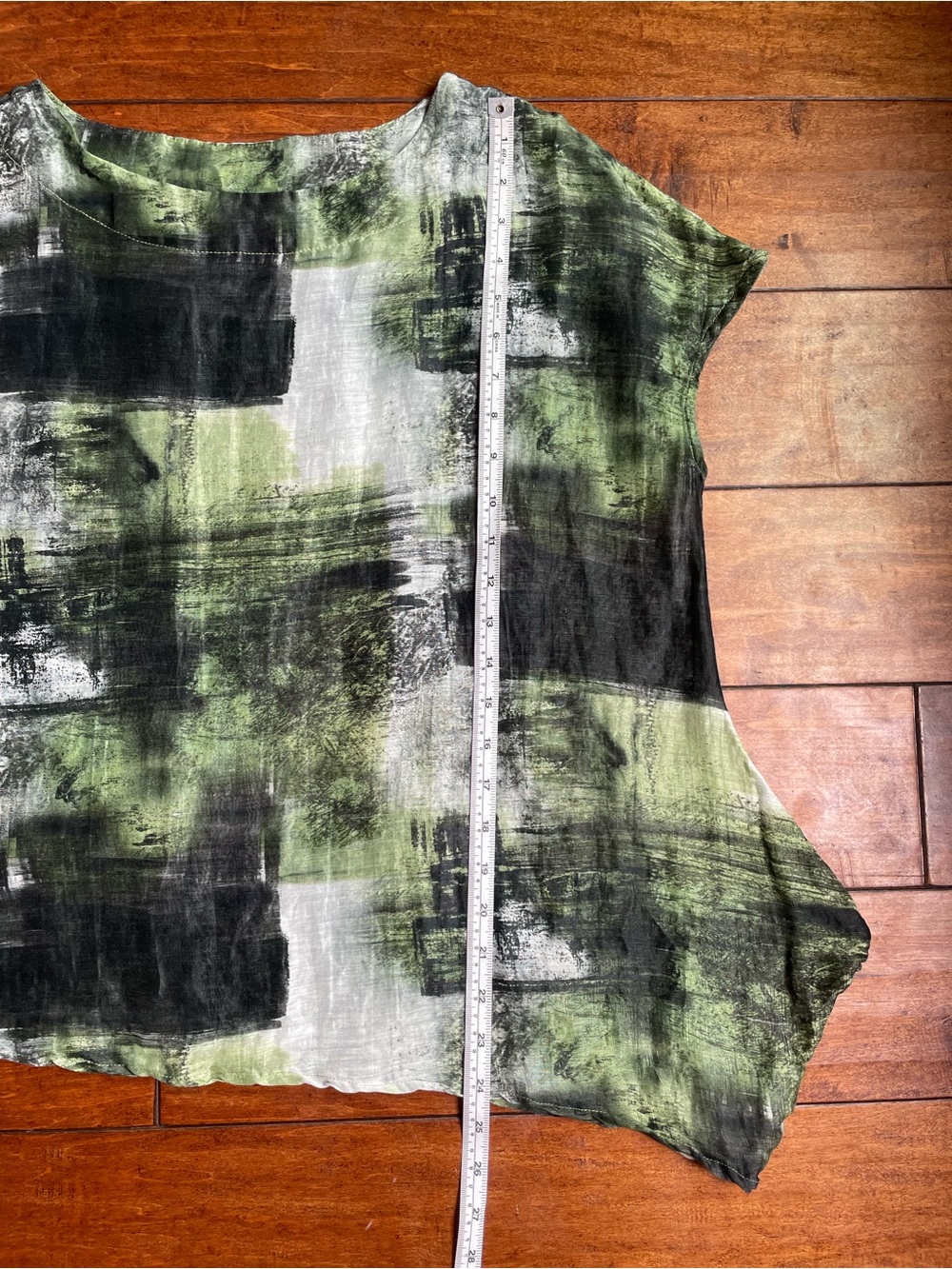 Bryn Walker 80% linen 20% silk semi sheer lagenlook abstract art to wear top M - Picture 13 of 13